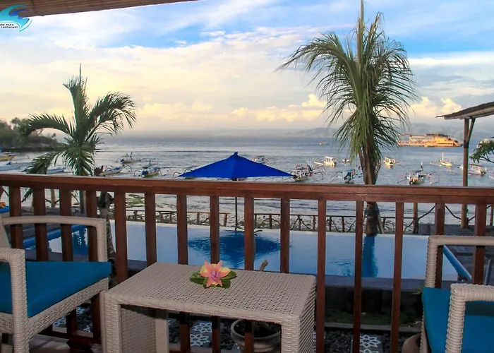 Seaside Huts 3*